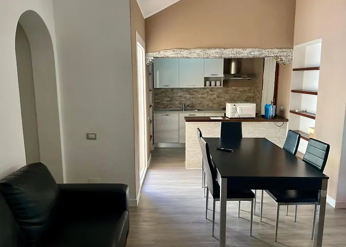 别墅 Marinella By La Via Del Mare Viaggi E Vacanze Notteri
